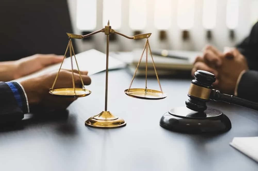 Jak się oddłużyć z chwilówek i odzyskać kontrolę nad finansami